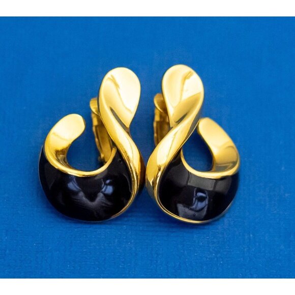 Vintage Abstract Gold Tone Black Waves Clip On Earrings by Avon D39 - Picture 1 of 2